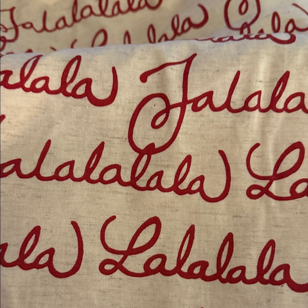 Pottery Barn Red and Cream Table Runner - Picture 4 of 4